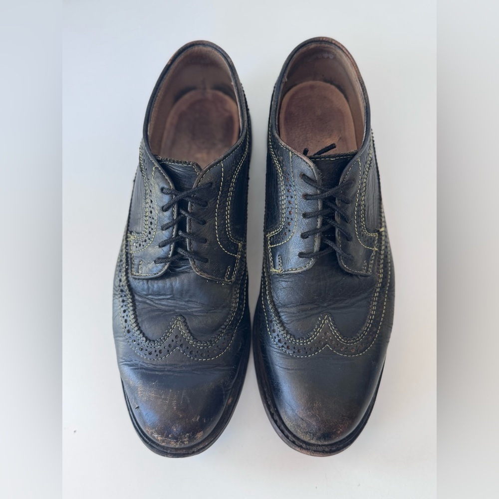 Frye Dark Distressed Lace Up Wingtip Yellow Stitching Oxford Shoes Women’s - Picture 3 of 12